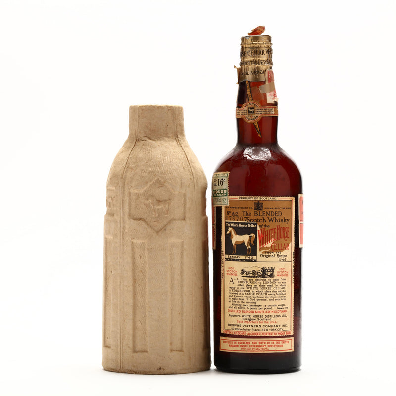 White Horse Blended Scotch Whisky Vintage Spring Cap 1945-1952 Bottling - Flask Fine Wine & Whisky